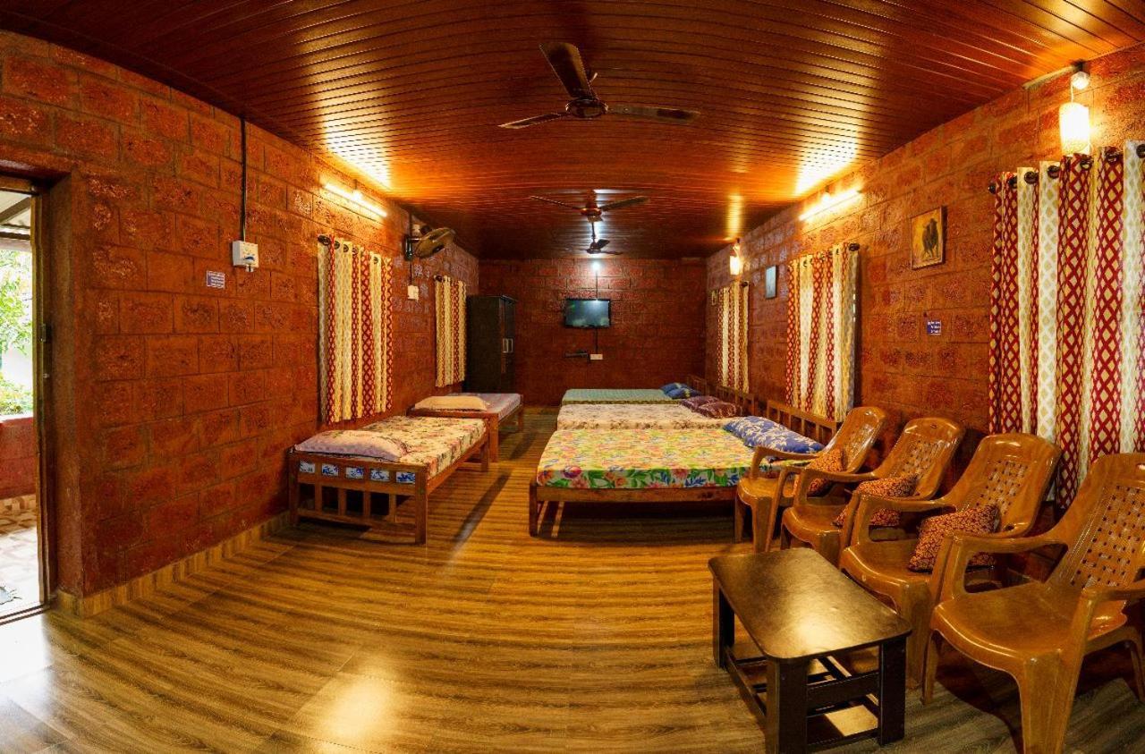 Jasmine Land Homestay Udupi Eksteriør billede